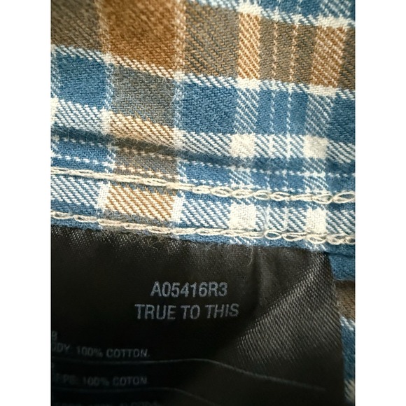 Men's Volcom Plaid Flannel Long Sleeve Shirt Size Medium Blue Gold Fall Hike EUC - Picture 8 of 8